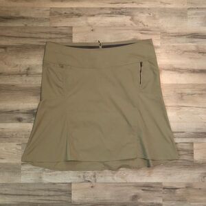 Royal Robbins Tan Stretch Skirt Size 20